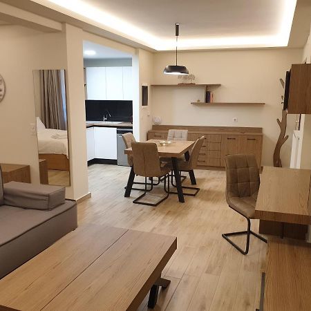 Olive Deluxe Apartment Kardítsa Exteriör bild